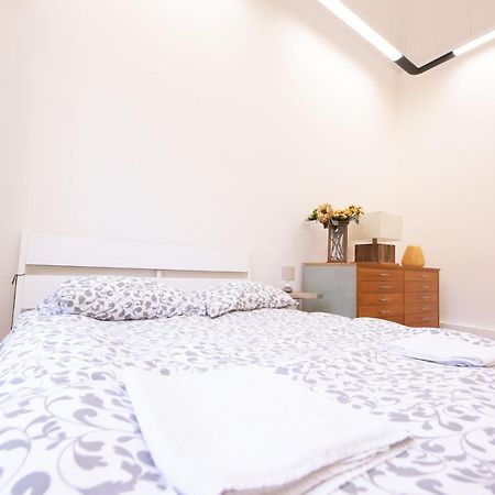 Guest House Palazzo Carmine Genoa Bagian luar foto