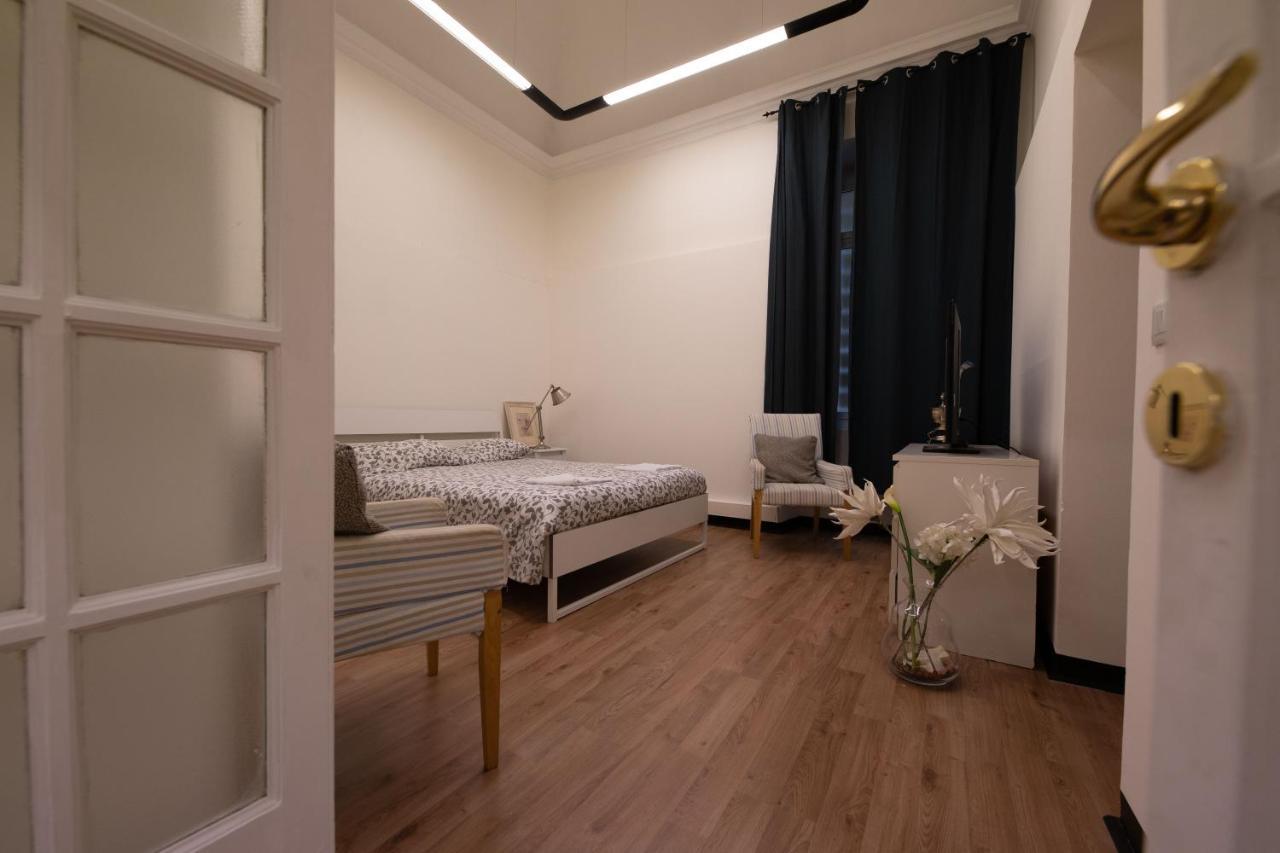 Guest House Palazzo Carmine Genoa Bagian luar foto